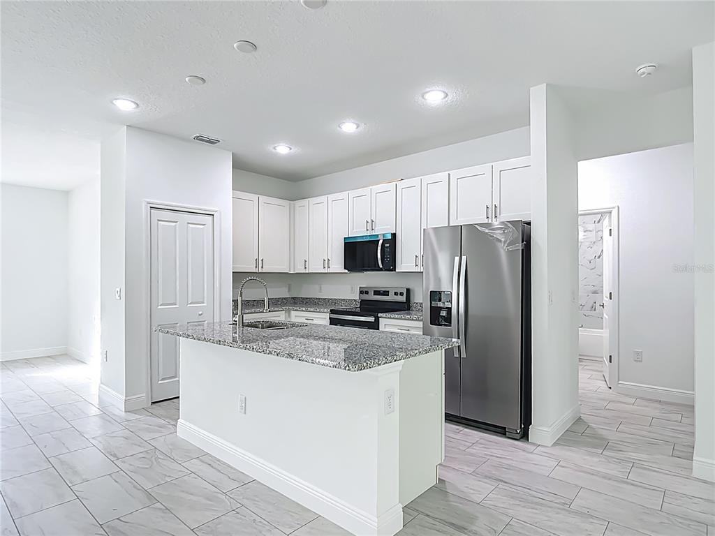 5736 N Claremont Dr #5736 - Photo 2 of 46