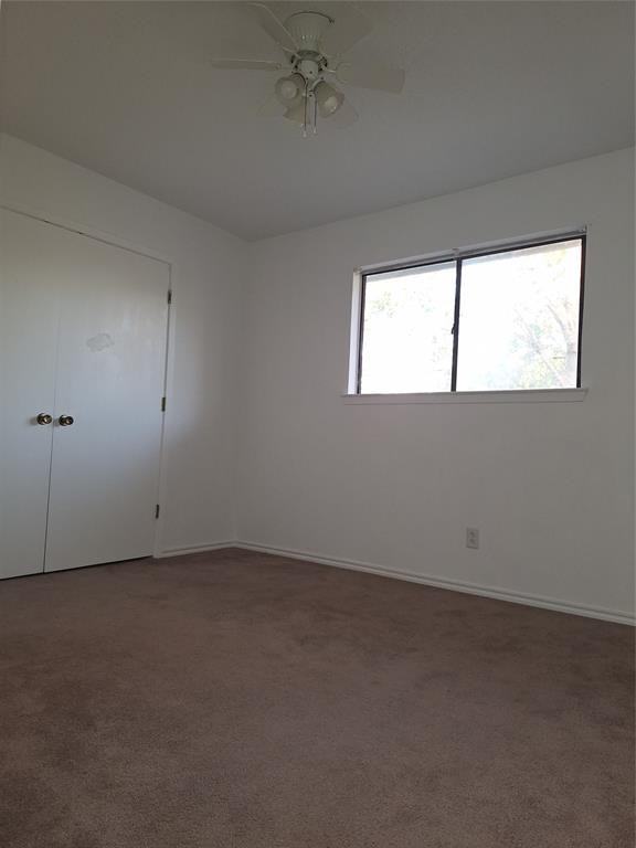 131 Allencrest Dr #131 - Photo 4 of 12