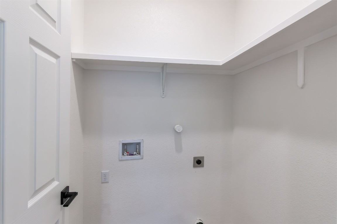 508 Brown St #508 - Photo 3 of 18