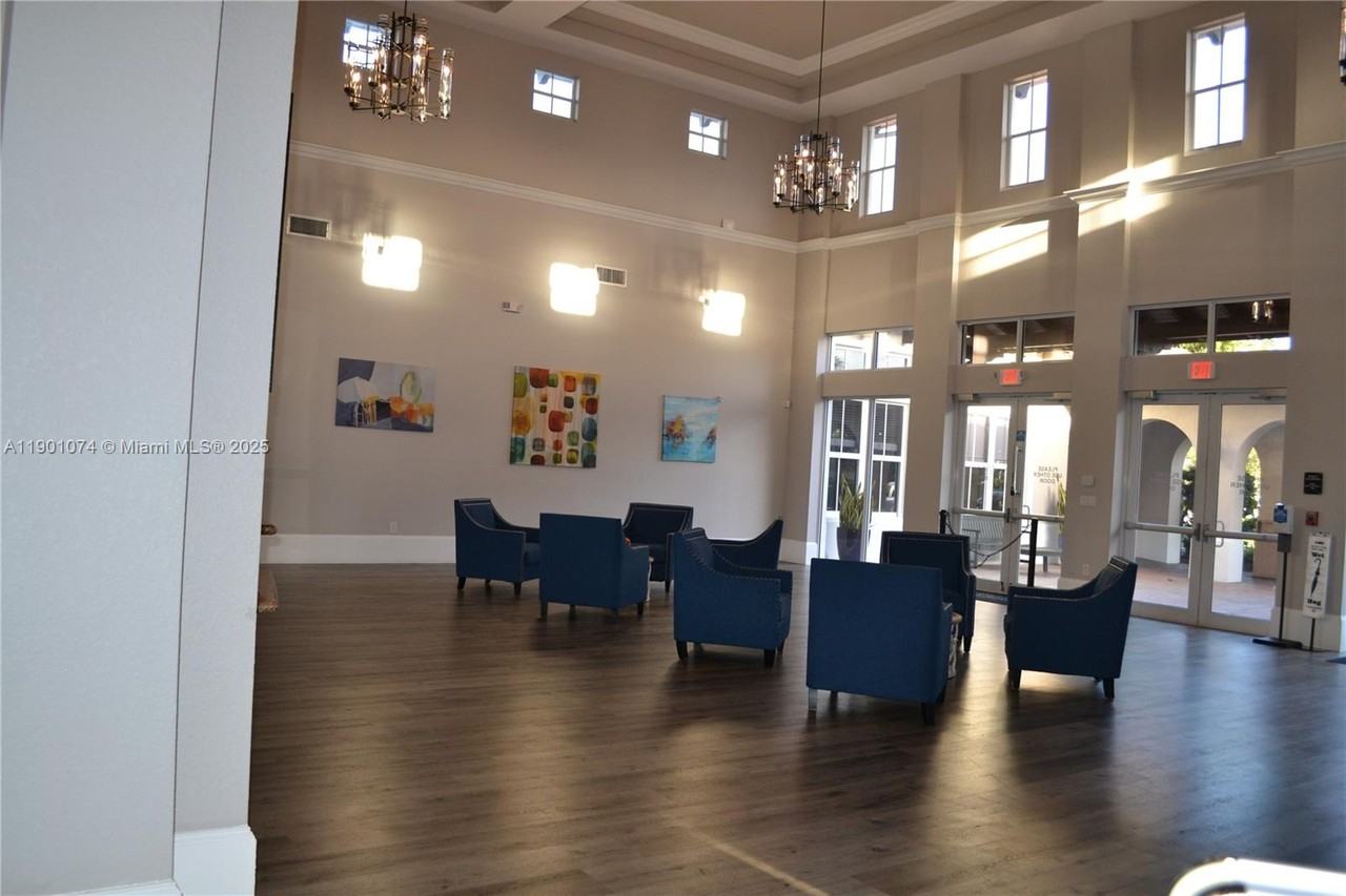 22418 Sw 94th Path #22418 - Photo 2 of 50