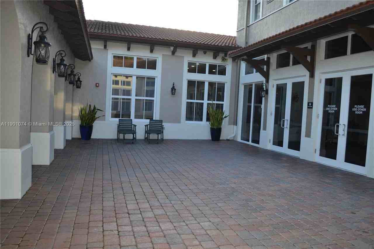 22418 Sw 94th Path #22418 - Photo 3 of 50