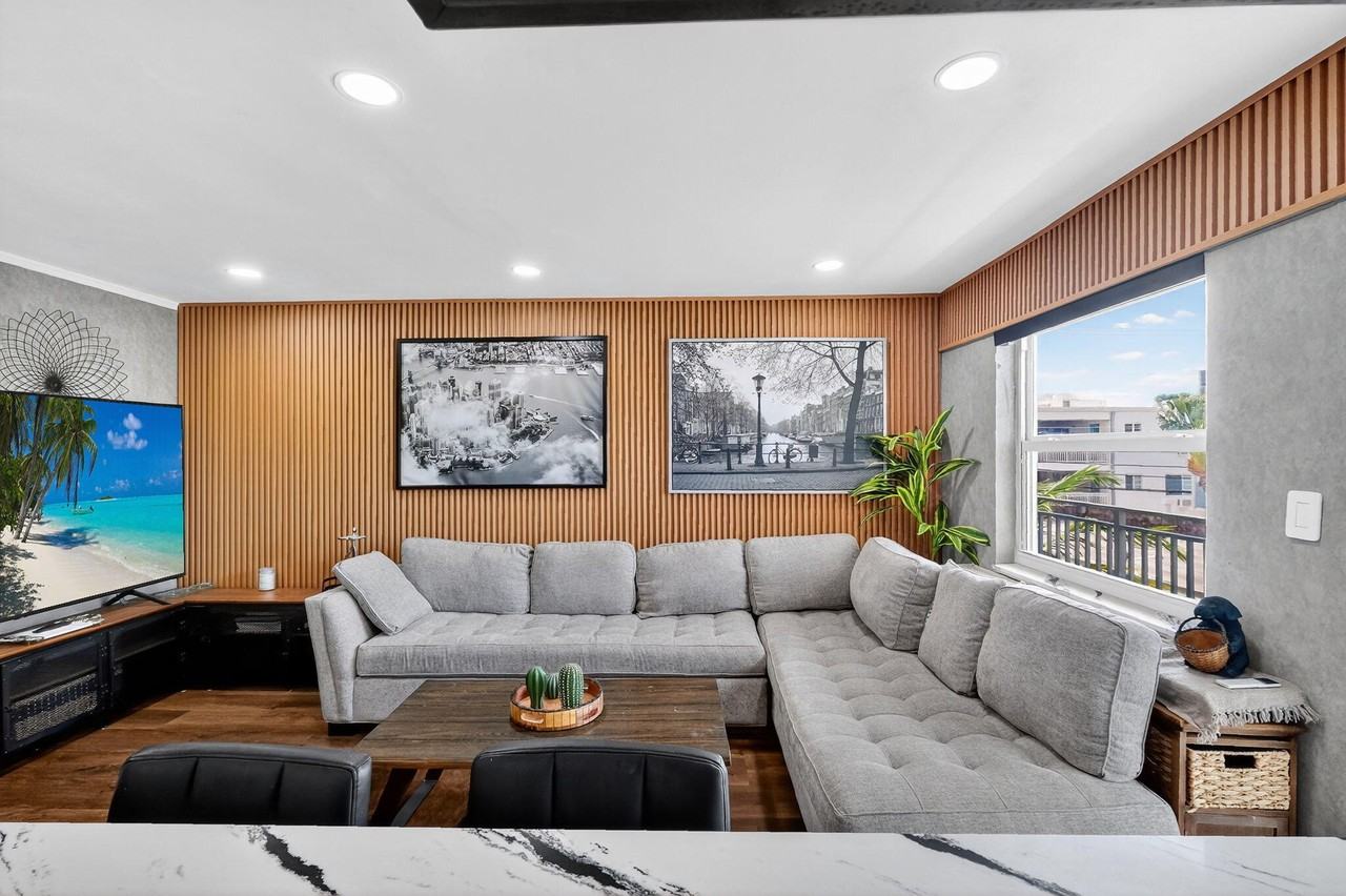 363 Washington Ave #363-32 - Photo 5 of 31