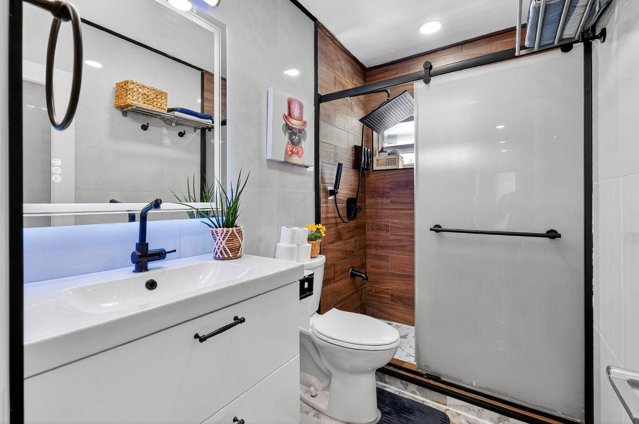 363 Washington Ave #363-32 - Photo 6 of 31