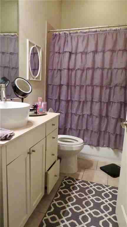 2800 Sandage Ave #2800-203 - Photo 6 of 9