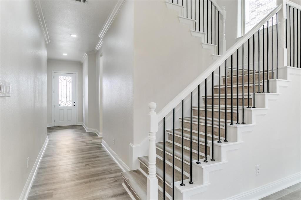 523 Paddock Way #523 - Photo 5 of 23