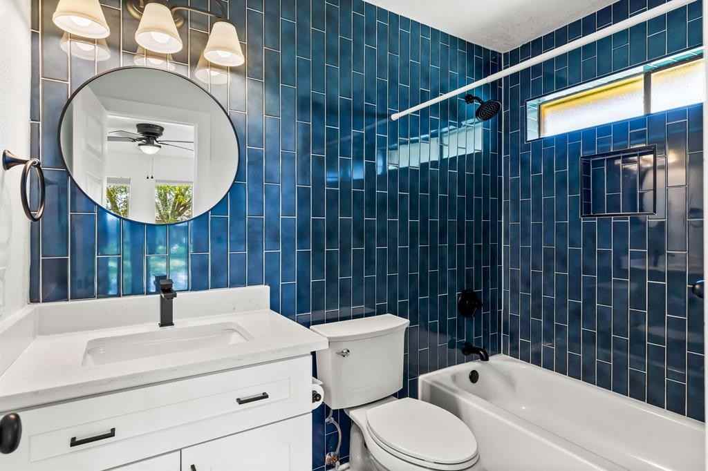 2205 Timberwood #2205