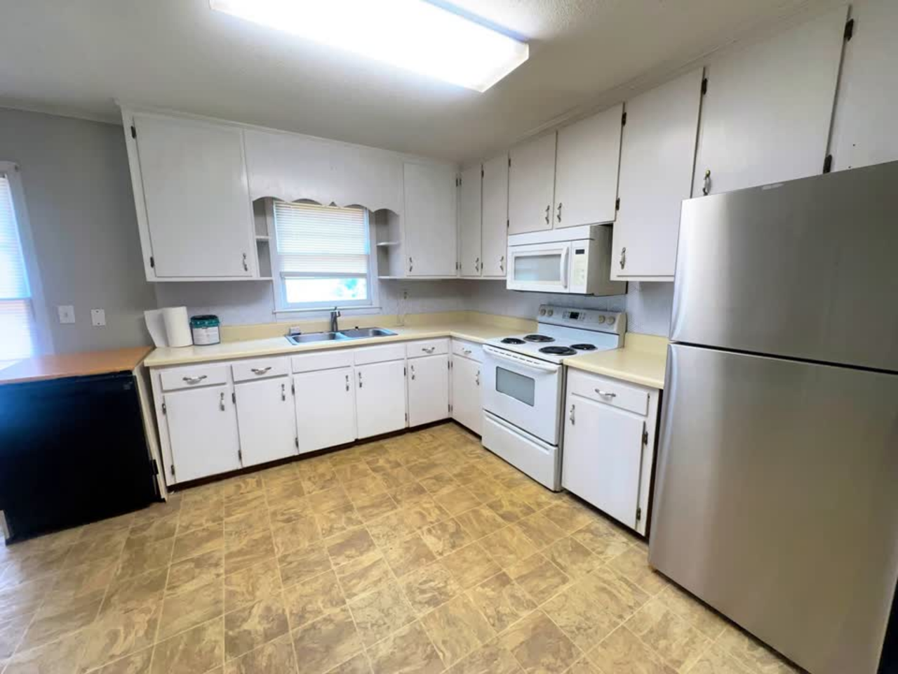 607 Parker Mathis Dr #1 - Photo 5 of 29