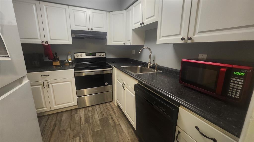 7519 Dolonita Dr #7519-7519 - Photo 2 of 29