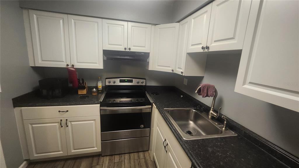 7519 Dolonita Dr #7519-7519 - Photo 7 of 29