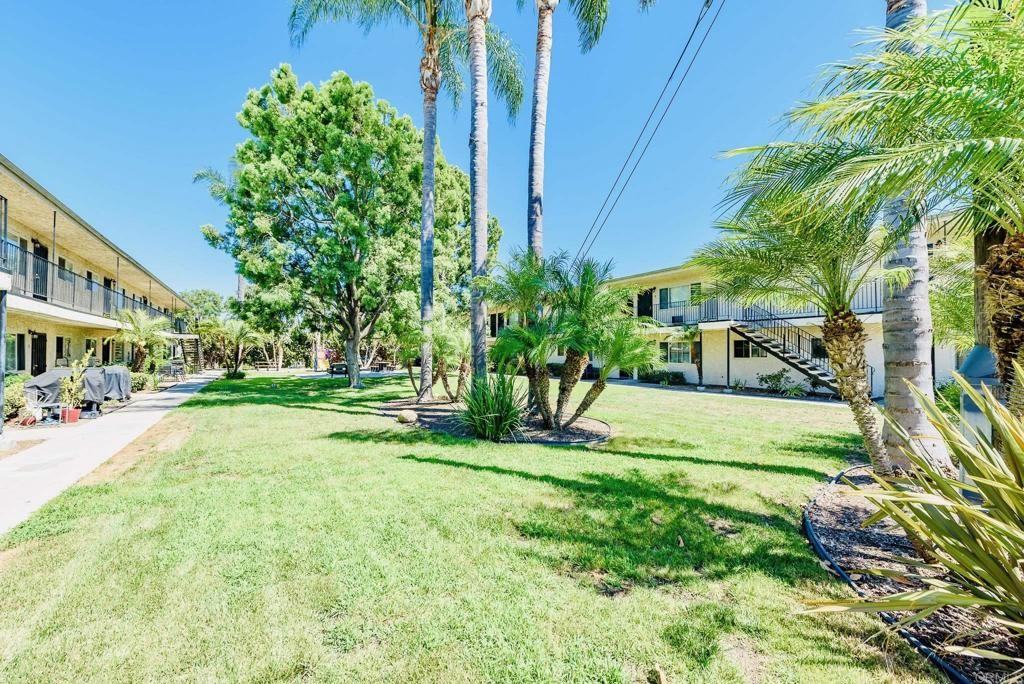 391 Emerald Ave #391-12 - Photo 4 of 15