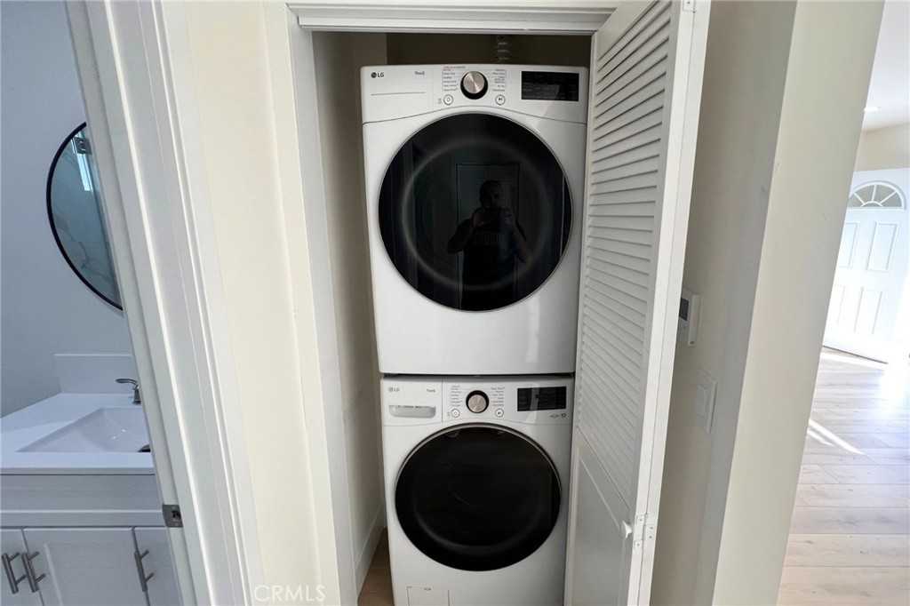 6705 Denny Ave #6705 - Photo 3 of 7