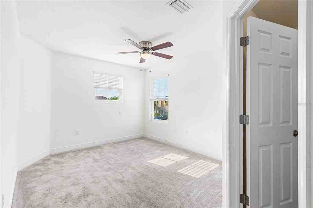 1848 Oak Hammock Ct #1848 - Photo 6 of 25