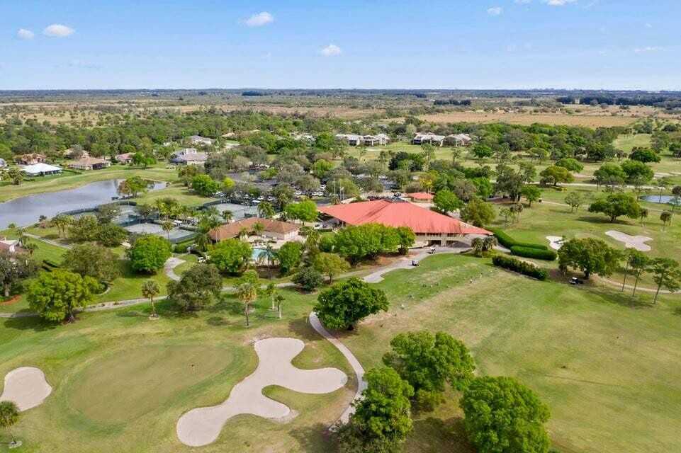 3200 Twin Lakes Ter #3200-103 - Photo 5 of 33