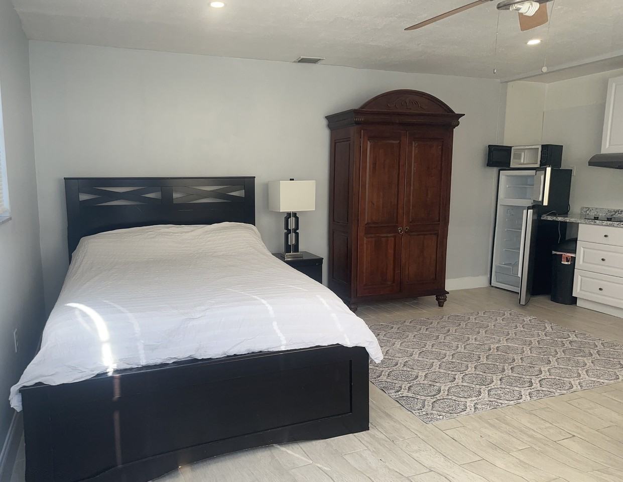 6820 Scott St #NA - Photo 3 of 8