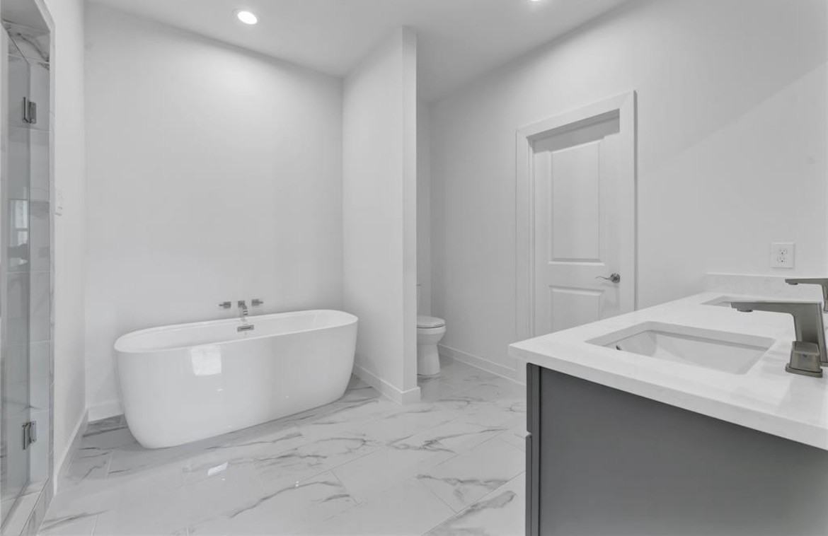 207 Edgewood St #207B - Photo 6 of 23