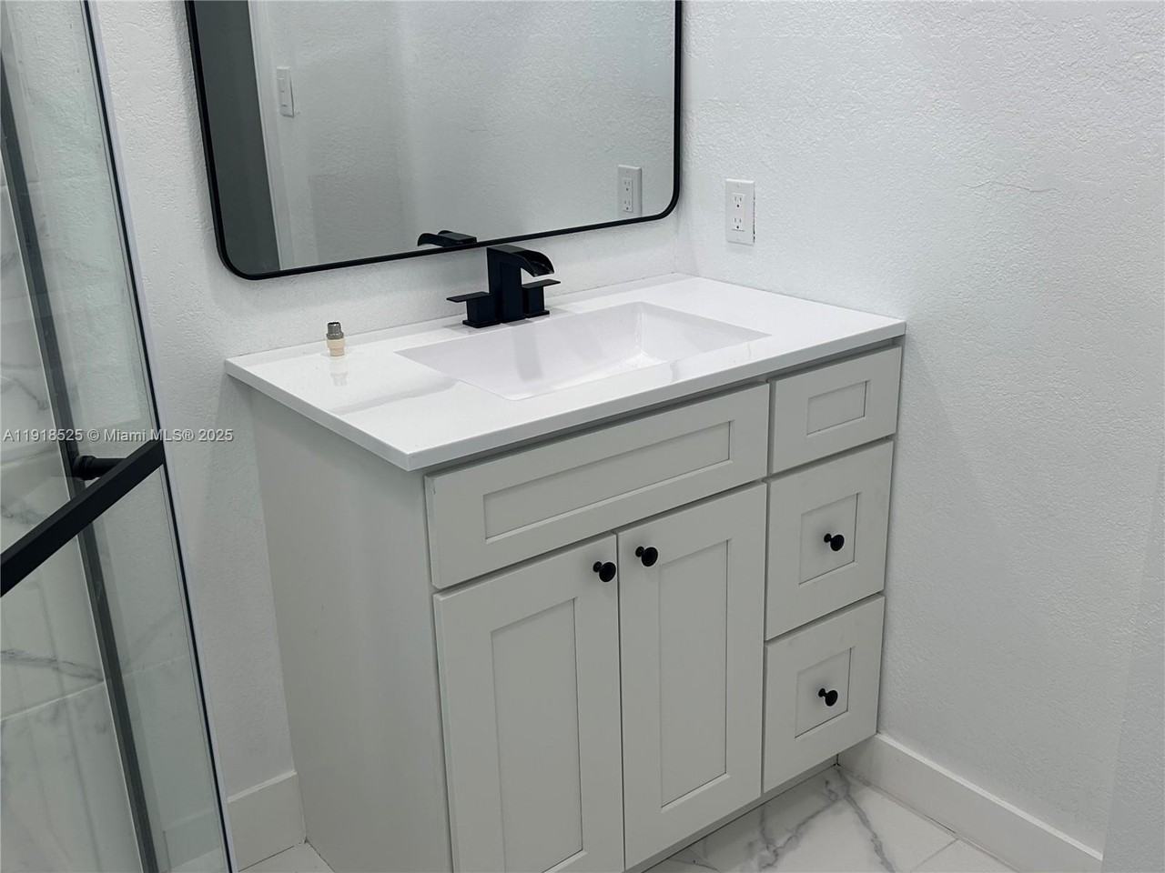 1308 Nw 13th Ct #1308 - Photo 6 of 44