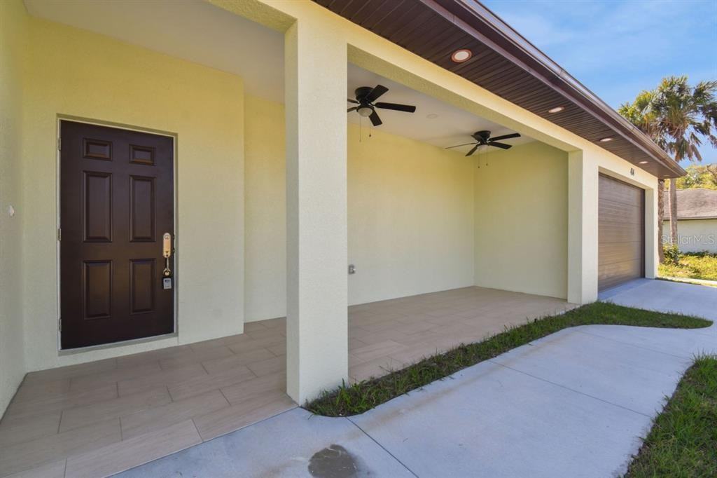 406 Border St #406 - Photo 4 of 20