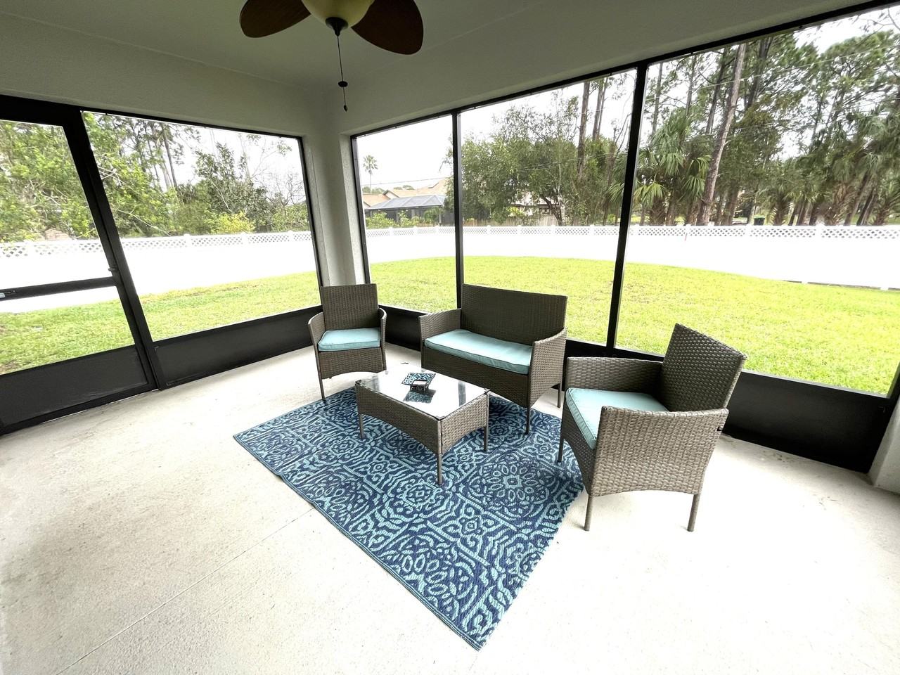 714 Davidson St Se #714 - Photo 7 of 38