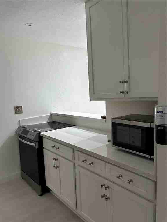 2816 Nw 7th St #2816