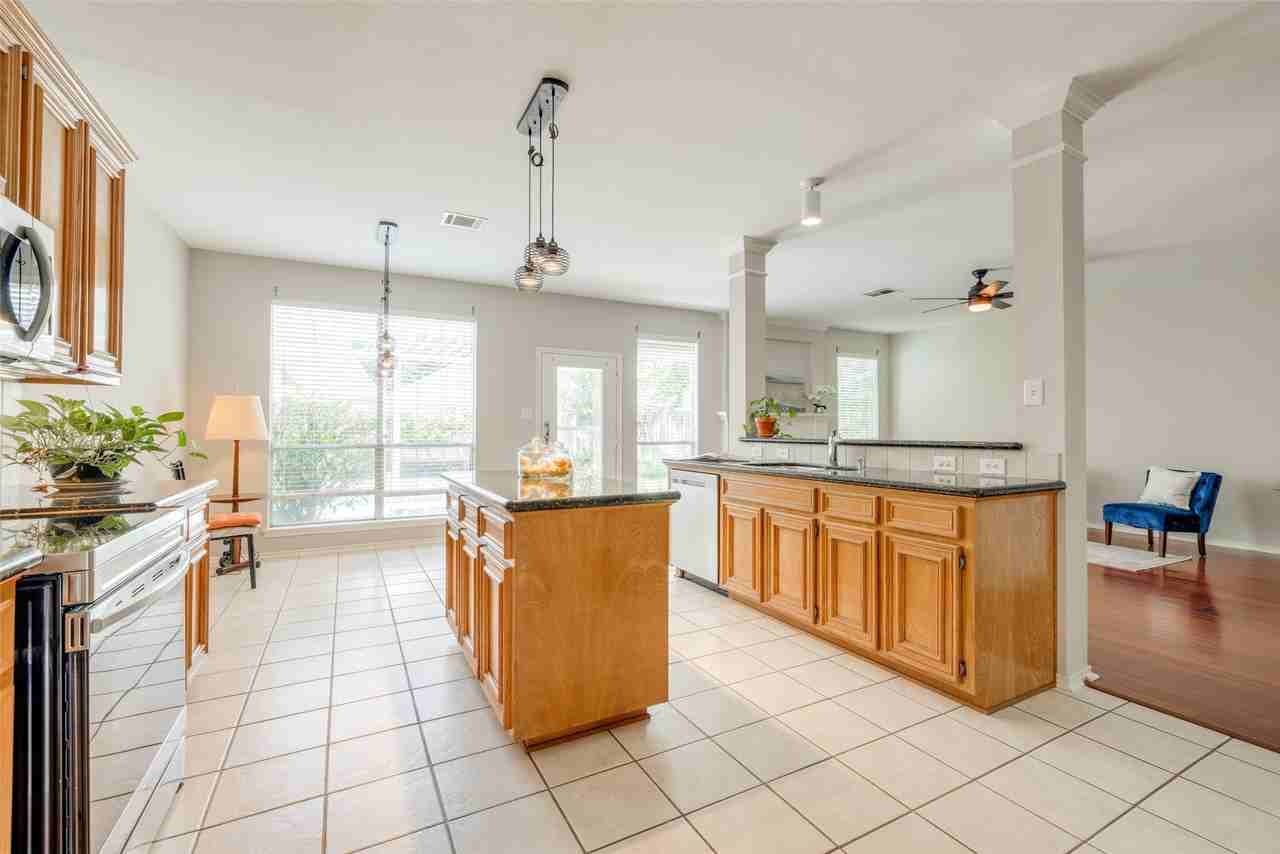 12414 N Shadow Cove Dr #12414 - Photo 7 of 48