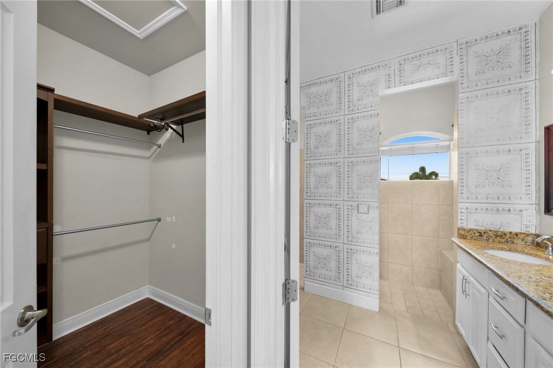 3326 Sw 8th St #3326 - Photo 6 of 40