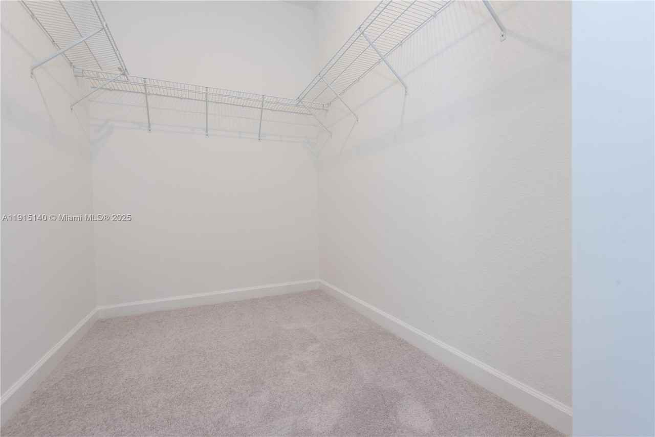 2636 Se 8th Ct #2636