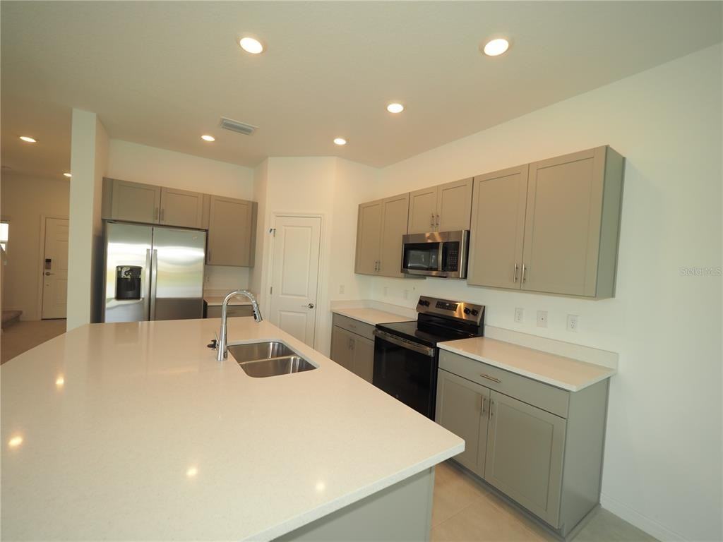 5872 Biscotti St #5872 - Photo 7 of 38