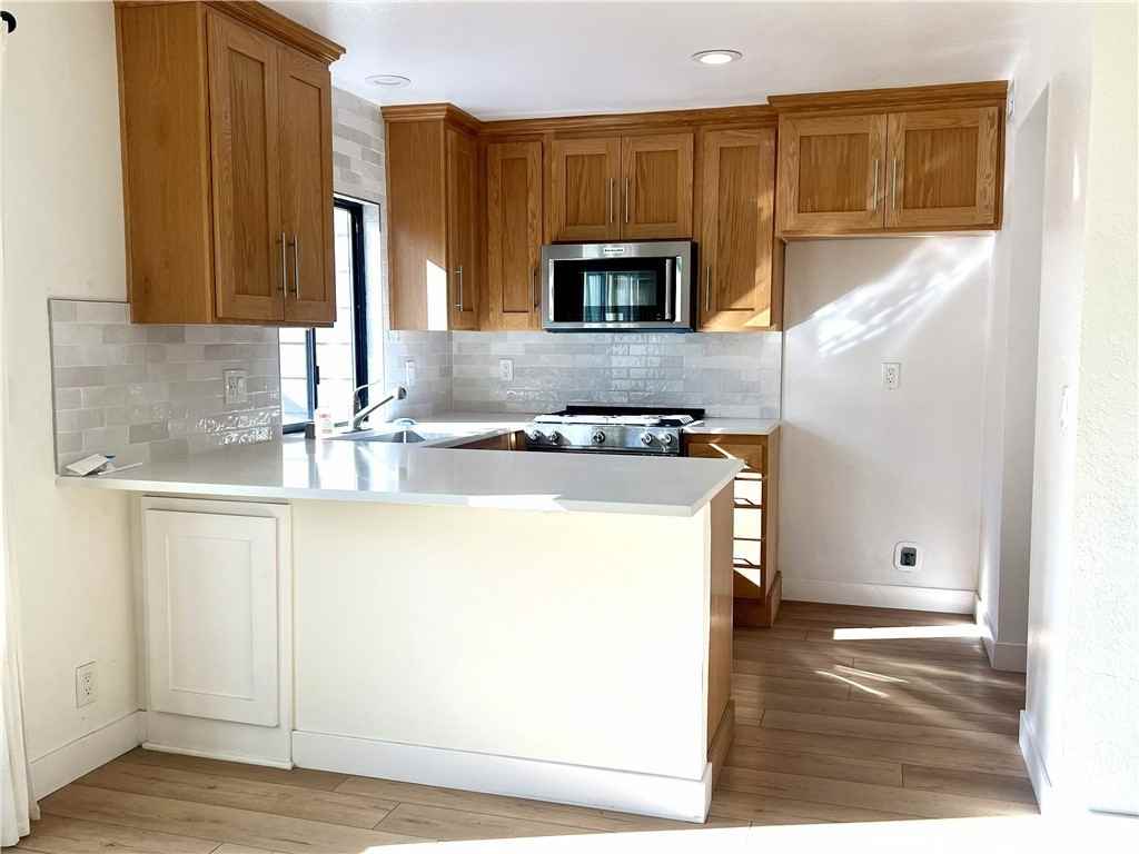 4 Latitude Ct #4 - Photo 2 of 41