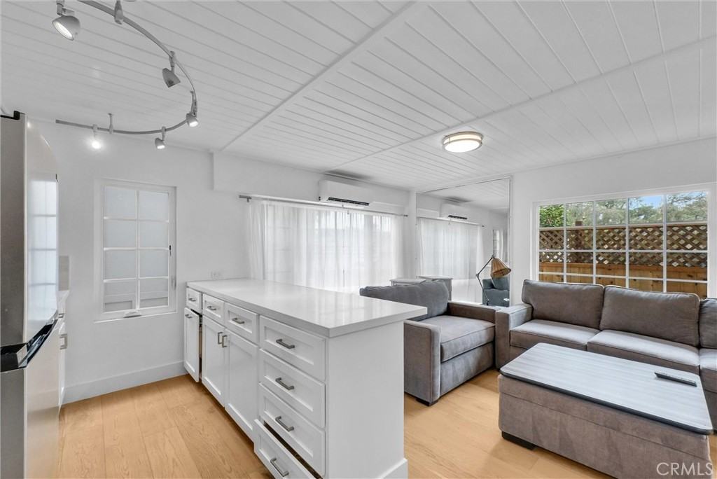 575 Through St #575B - Photo 7 of 23