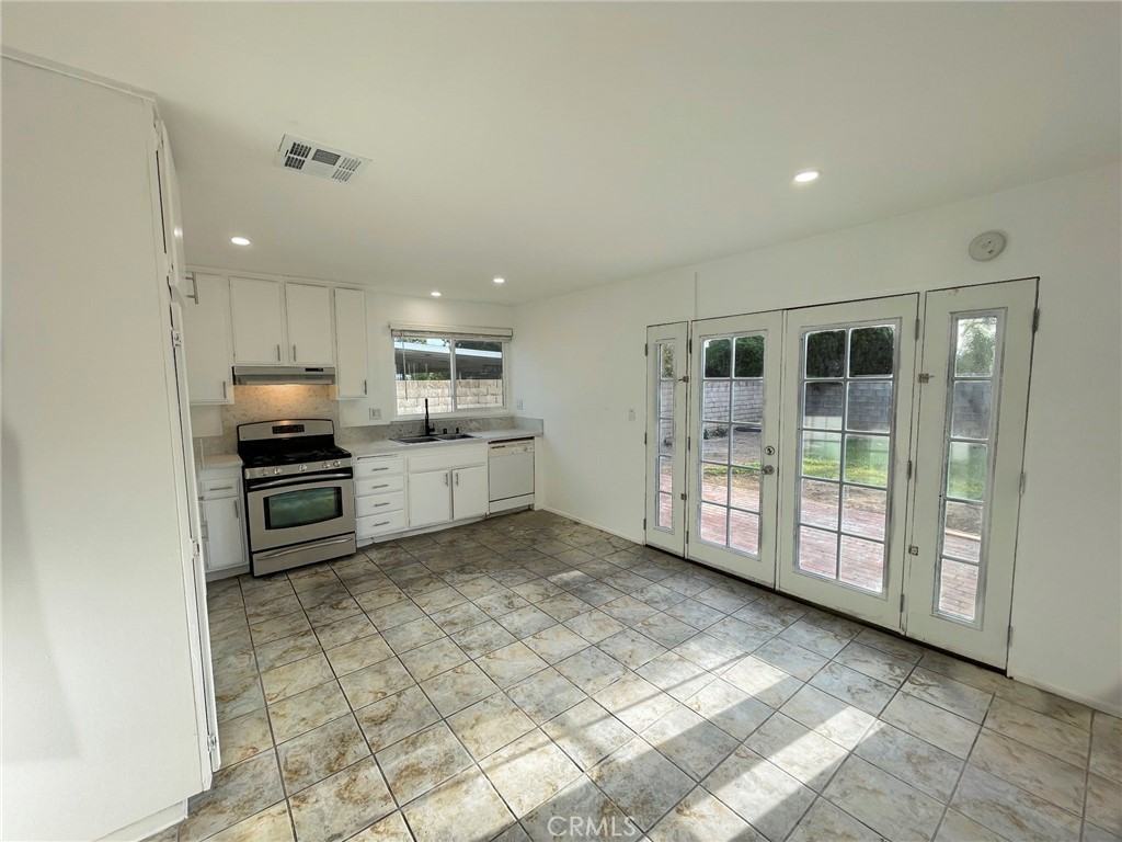 6817 Glendale Ave #6817 - Photo 2 of 14