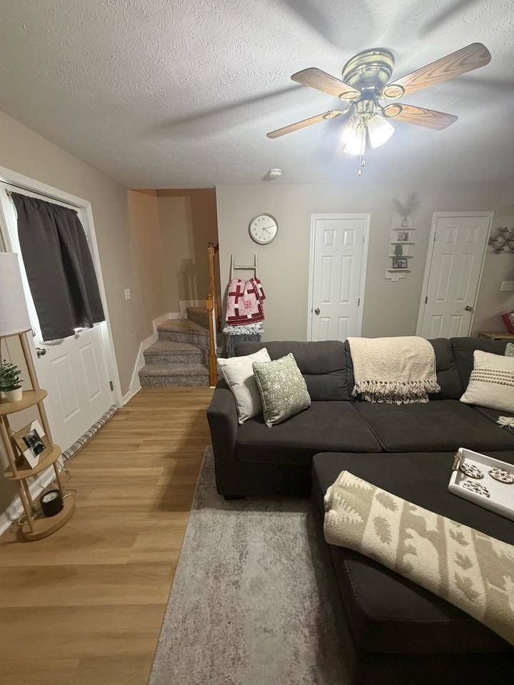 122 Fuller Rd #122 - Photo 5 of 12