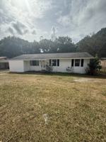 featured image of 221 Meadowbrook Dr #1