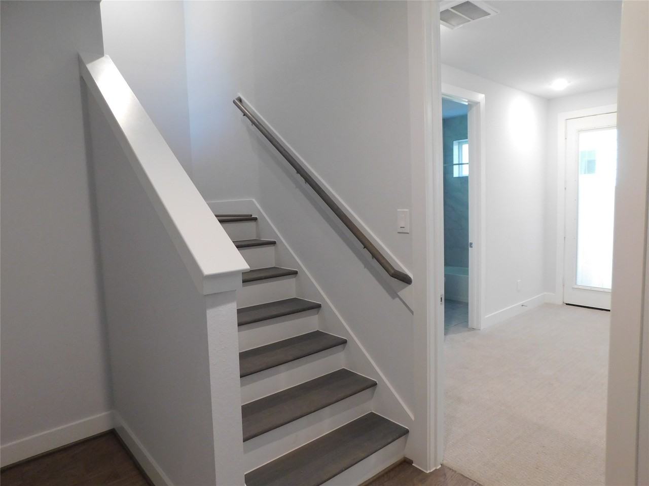 4223 Eli St #4223 - Photo 6 of 46