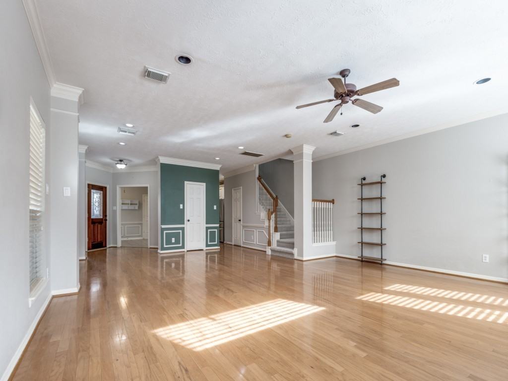 5413 Nolda St #5413 - Photo 7 of 25