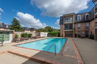 2400 N Braeswood Blvd - Photo 1 of 1