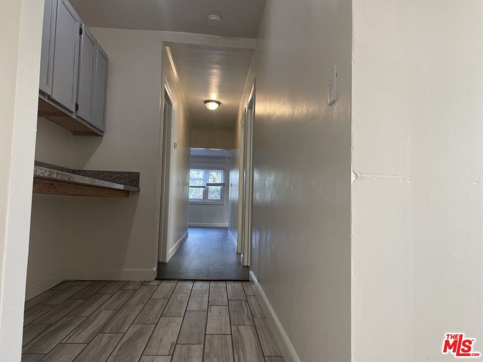 2309 S Budlong Ave #2309 - Photo 6 of 15