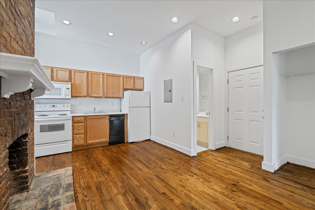 6323 Marchand St #1 - Photo 3 of 21