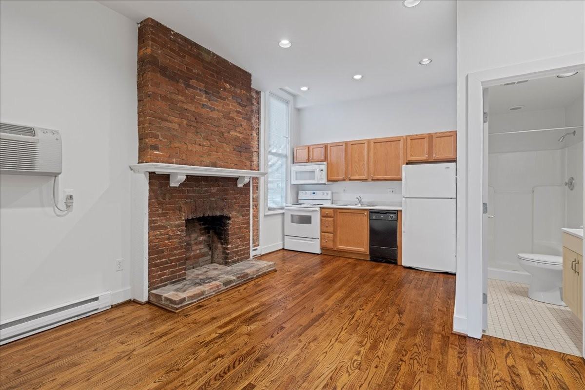 6323 Marchand St #1 - Photo 6 of 21