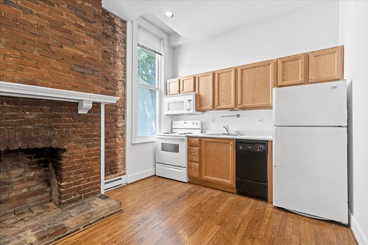 6323 Marchand St #1 - Photo 7 of 21