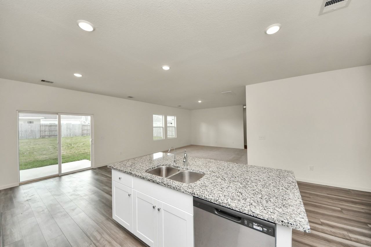 5819 Bright Keel Dr #5819 - Photo 6 of 36