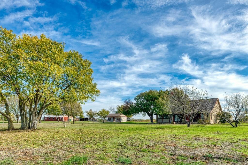 7592 Rawhide Rd #7592 - Photo 7 of 38