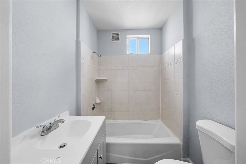 6513 Lexington Ave #6513 - Photo 5 of 27