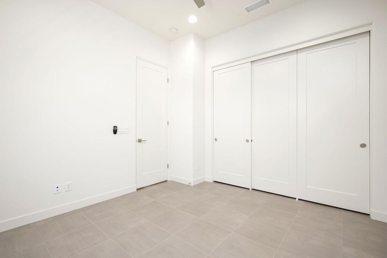 80422 Platinum Way #80422 - Photo 7 of 30