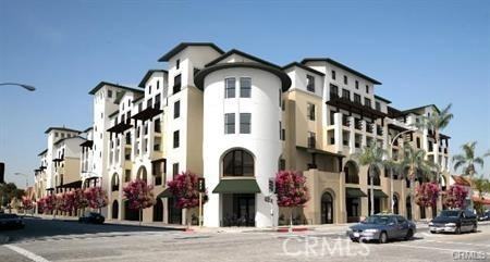 28 N 3rd St #28B208 - Photo 2 of 27