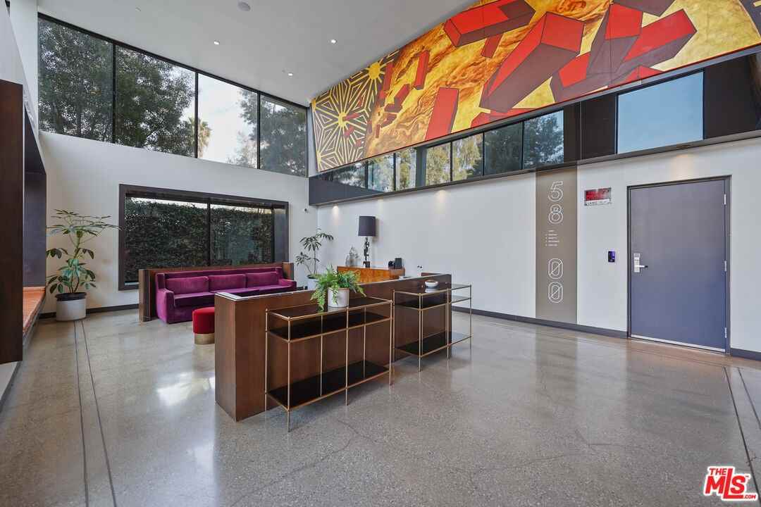 5800 Harold Way #5800-410 - Photo 5 of 31