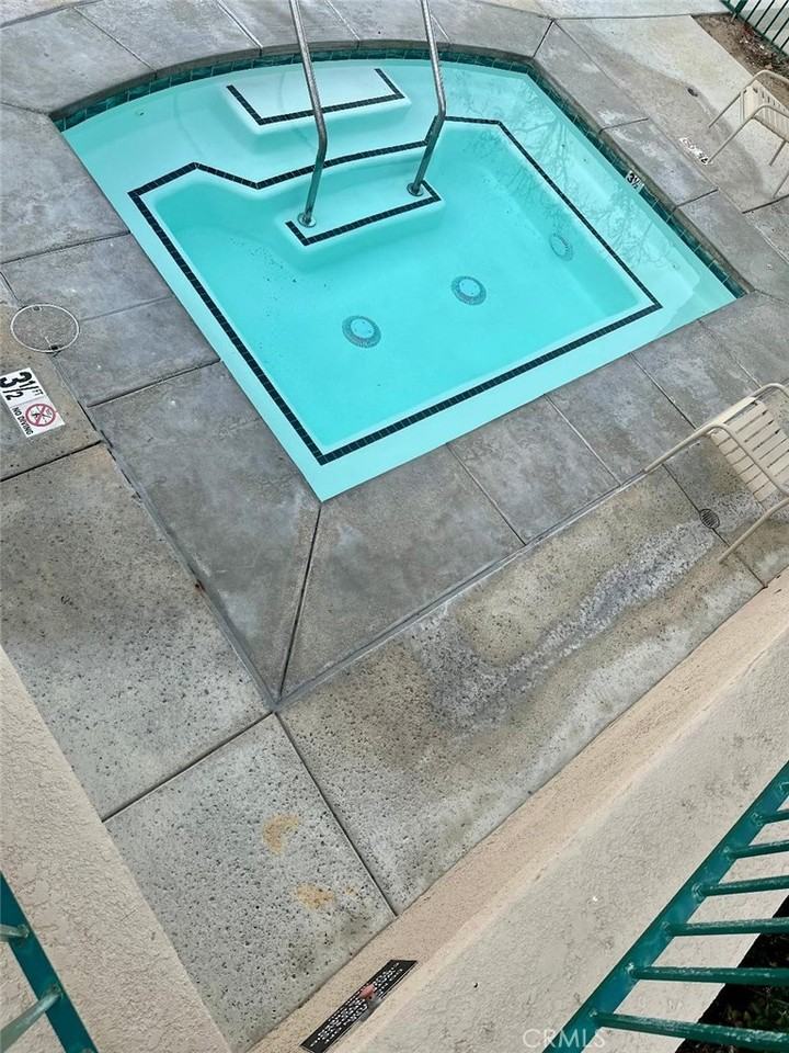 544 Hooper Ave #544 - Photo 5 of 6