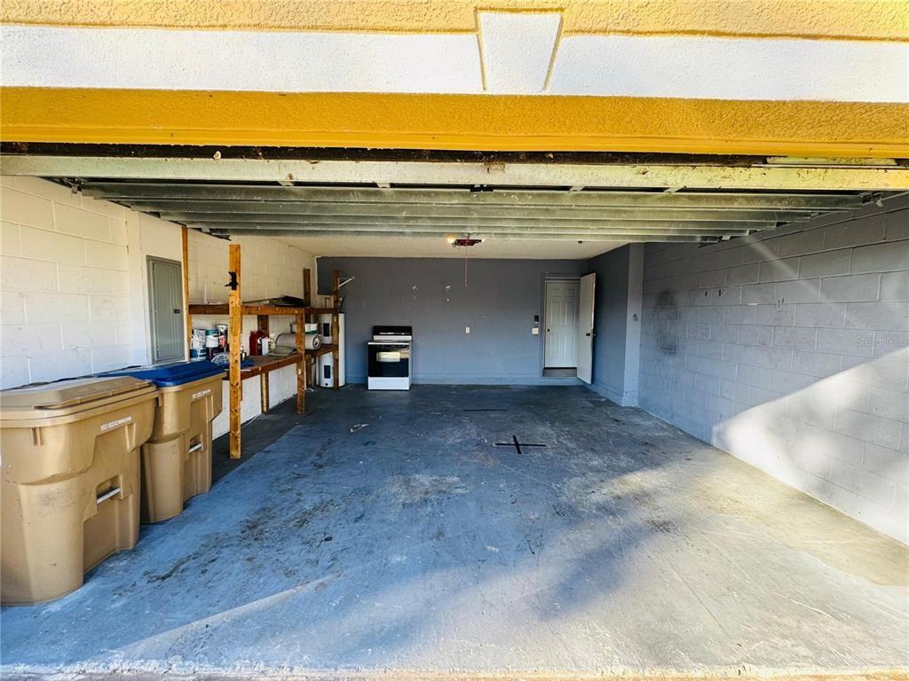 302 Aylesbury Ct #302 - Photo 4 of 29