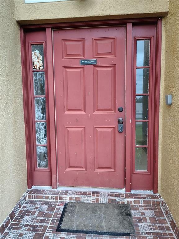 302 Aylesbury Ct #302 - Photo 6 of 29