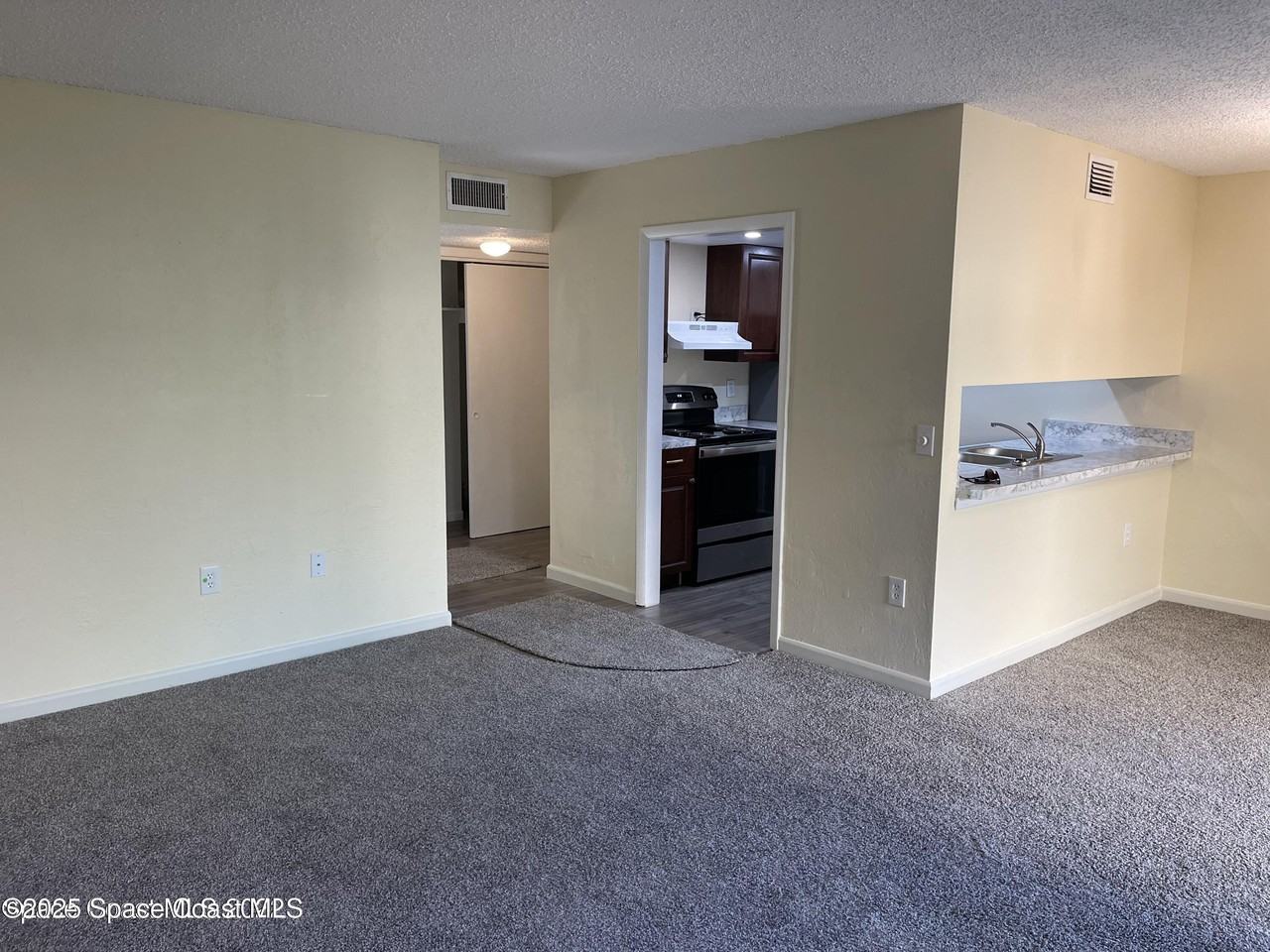 119 San Paulo Cir #119-7119 - Photo 7 of 17