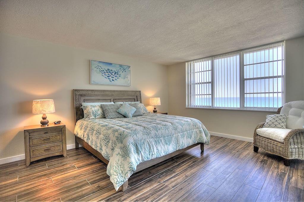 840 Ocean Dr #840-603 - Photo 4 of 16